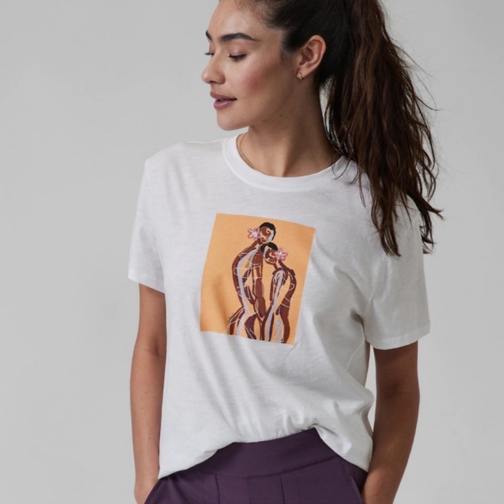 Athleta Daily Graphic Tee